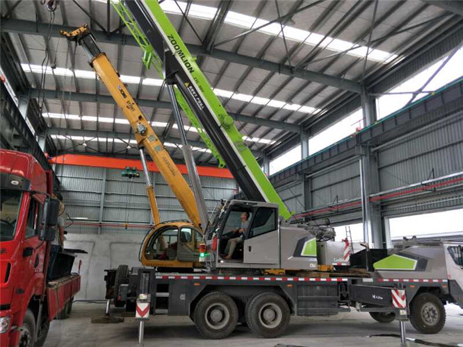 绵阳市高空车出租需要注意哪些安全事项？